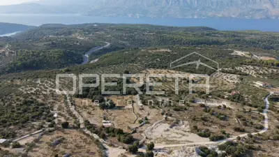 Land 10,334 m², Pučišća on Brač, sea view - 10
