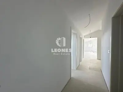 Penthouse 144 m², Poreč - mirno okruženje i velika terasa - 16