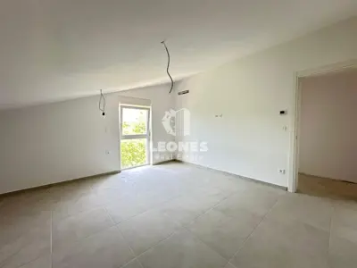 Penthouse 144 m², Poreč - mirno okruženje i velika terasa - 14