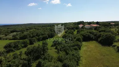 Land 1,967 m², Marčana - building and agricultural - 2