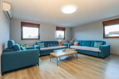 Luxuswohnung mit Terrasse und atemberaubendem Meerblick
