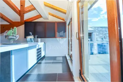 Luxuswohnung mit Terrasse und atemberaubendem Meerblick - 6