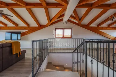 Luxuswohnung mit Terrasse und atemberaubendem Meerblick - 11