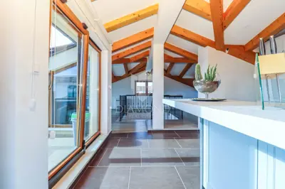 Luxuswohnung mit Terrasse und atemberaubendem Meerblick - 5