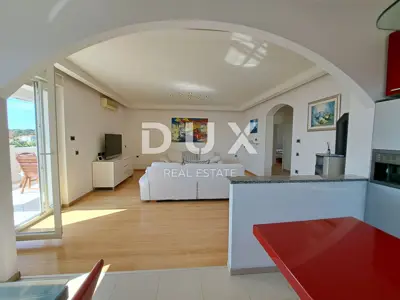 OPATIJA, IČIĆI - Penthouse mit atemberaubendem Panoramablick und Hofgebäude - 12