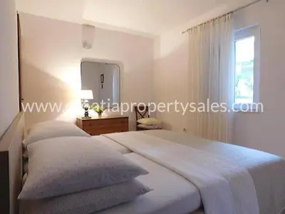 Haus, Otok Vis, 168 m², 500 000 € - 11