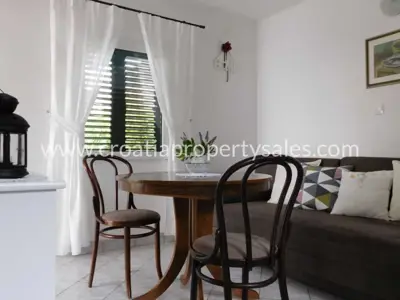 Haus, Otok Vis, 168 m², 500 000 € - 3