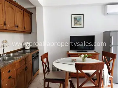 Haus, Otok Vis, 168 m², 500 000 € - 4