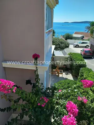 Haus, Otok Vis, 168 m², 500 000 € - 5