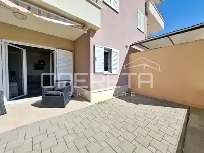 Wohnung 68,5 m², Makarska - Garten, Terrassen und Meerblick - 17