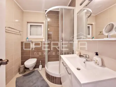 Wohnung 68,5 m², Makarska - Garten, Terrassen und Meerblick - 10