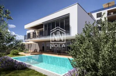 Vila 392 m² u Primoštenu, privatni bazen i vrt