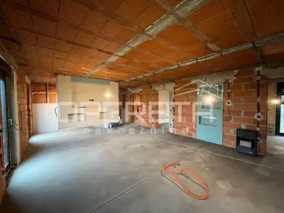 Haus zum Kauf in Žabnik, 140,1 m² - 10