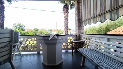 Kuća 376 m², Malinska na Krku, 5 apartmana i pogled na more - 6