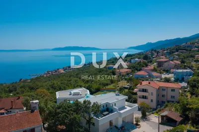 Villa 500 m², Pobri - 2 rooftop pools and view of Kvarner