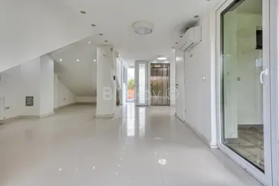 Kuća 444 m², Gornji grad, blizu centra i zelenila - 13