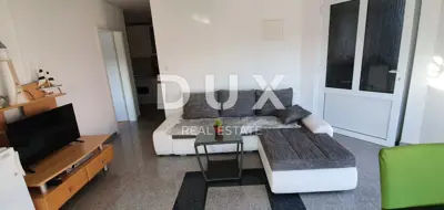 Haus 276 m², Novi Vinodolski - 400 m vom Meer - 18