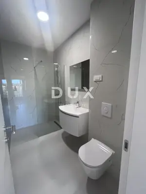 Penthouse 170 m², Srima - 50 m vom Meer - 10