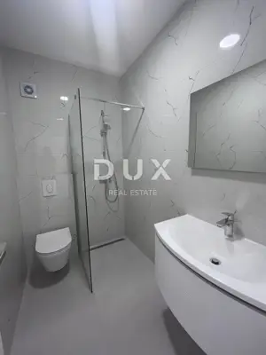 Penthouse 170 m², Srima - 50 m vom Meer - 12