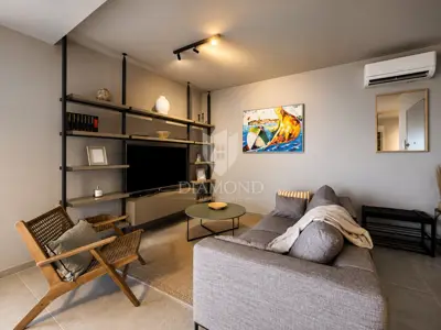 Stan 71 m², Novigrad - 300 m od plaže i garaža