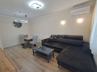 Novouređen stan dugoročan najam Plokite Split - 4