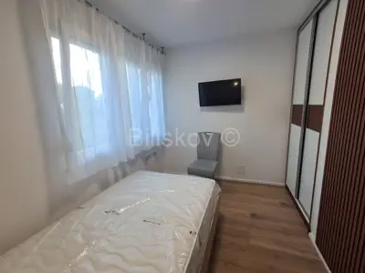 Novouređen stan dugoročan najam Plokite Split - 8