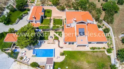 Haus, Kaštela, 690 m², 3 000 000 € - 2