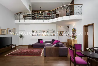 Haus, Kaštela, 690 m², 3 000 000 € - 6