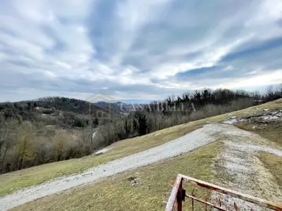 Kuća 170 m², Selno - velika okućnica i pogled - 8
