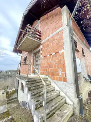 Kuća 170 m², Selno - velika okućnica i pogled - 10