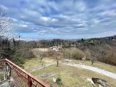 Kuća 170 m², Selno - velika okućnica i pogled - 2