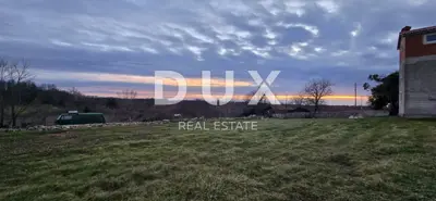 Zemljište 2.030 m², Žminj - pogled na Učku - 2