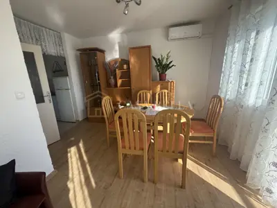 Wohnung 69 m², Pobri - 2 Schlafzimmer, 2 Balkone - 3
