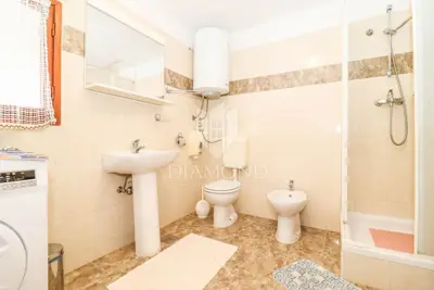 Rovinj, okolica, apartmanska kuća u centru - 11