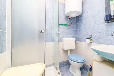Rovinj, okolica, apartmanska kuća u centru - 7