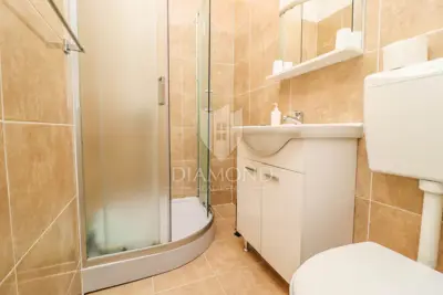 Rovinj, okolica, apartmanska kuća u centru - 20