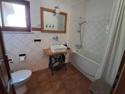 House for sale in Čabrunići, 220 m² - 21