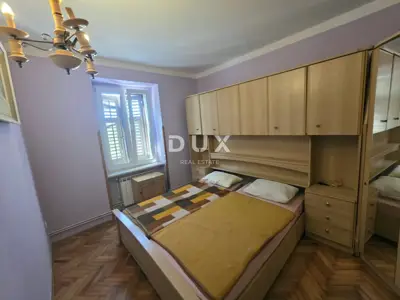 Stan 80,5 m², Pula Centar - prostrana terasa - 15