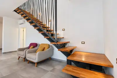 Kuća 289,8 m², Vodnjan - mirna lokacija i pogled na more - 16