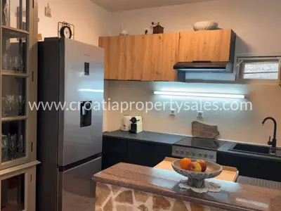 Stone house, Hvar Island - newly renovated in the old part - 2