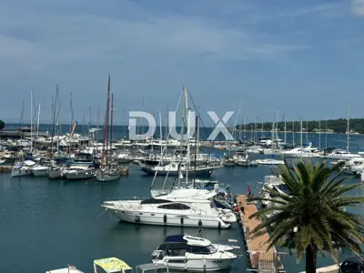 Apartment 62.22 m², Poreč - sea view and covered terrace