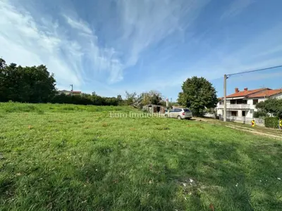 Land 1,354 m², Kršan - building part and access road - 4