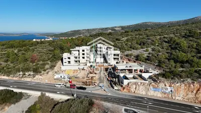Apartman 110 m², Primošten - vrt i terase uz more - 5