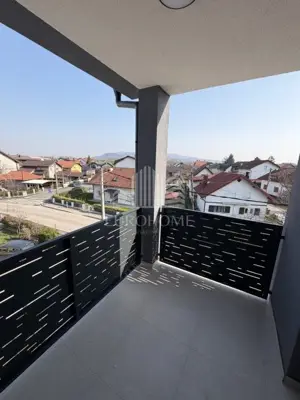 4-soban stan 90 m², lođa, 2 kupaonice, 2PM - 10