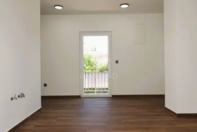 Haus 189 m², Funtana - 4 Schlafzimmer, 4 Badezimmer - 6