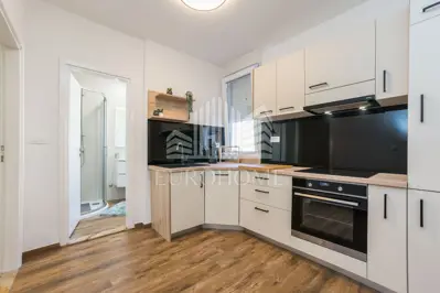 Apartment 58 m², Poluotok Zadar, completely renovated - 6