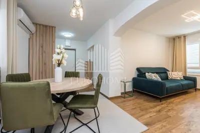Apartment 58 m², Poluotok Zadar, completely renovated - 10