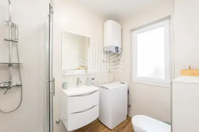 Apartment 58 m², Poluotok Zadar, completely renovated - 16