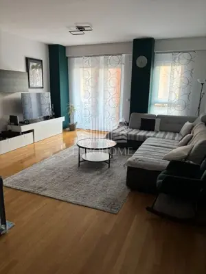 Wohnung zum Kauf in Donji grad, 90,7 m²