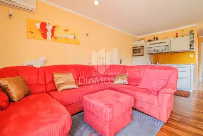 Umag, Wohnung in Top-Lage 100 m vom Meer! - 4